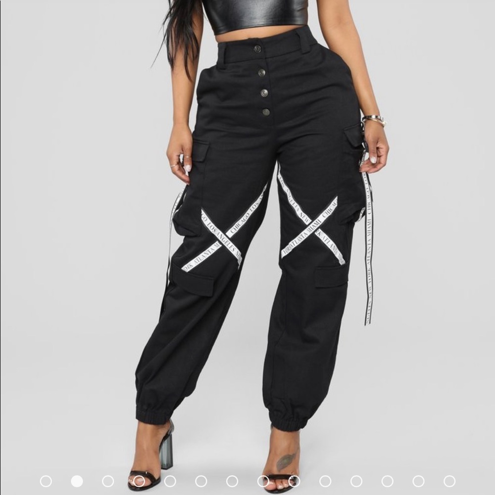 Fashion nova joggers